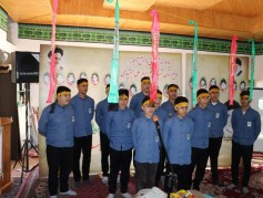 با حضور مسئولین طرح ملی لاله های روشن (یادواره ۴۰۰۰ شهید در ۴۰۰۰ مدرسه) در دبیرستان شهید جمشیدی برگزار شد