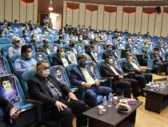 پنج مدیر برتر شهرستان نور در جلسه شورای اداری تجلیل شدند