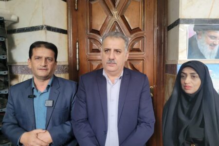 میز خدمت در شهر چمستان برگزار شد